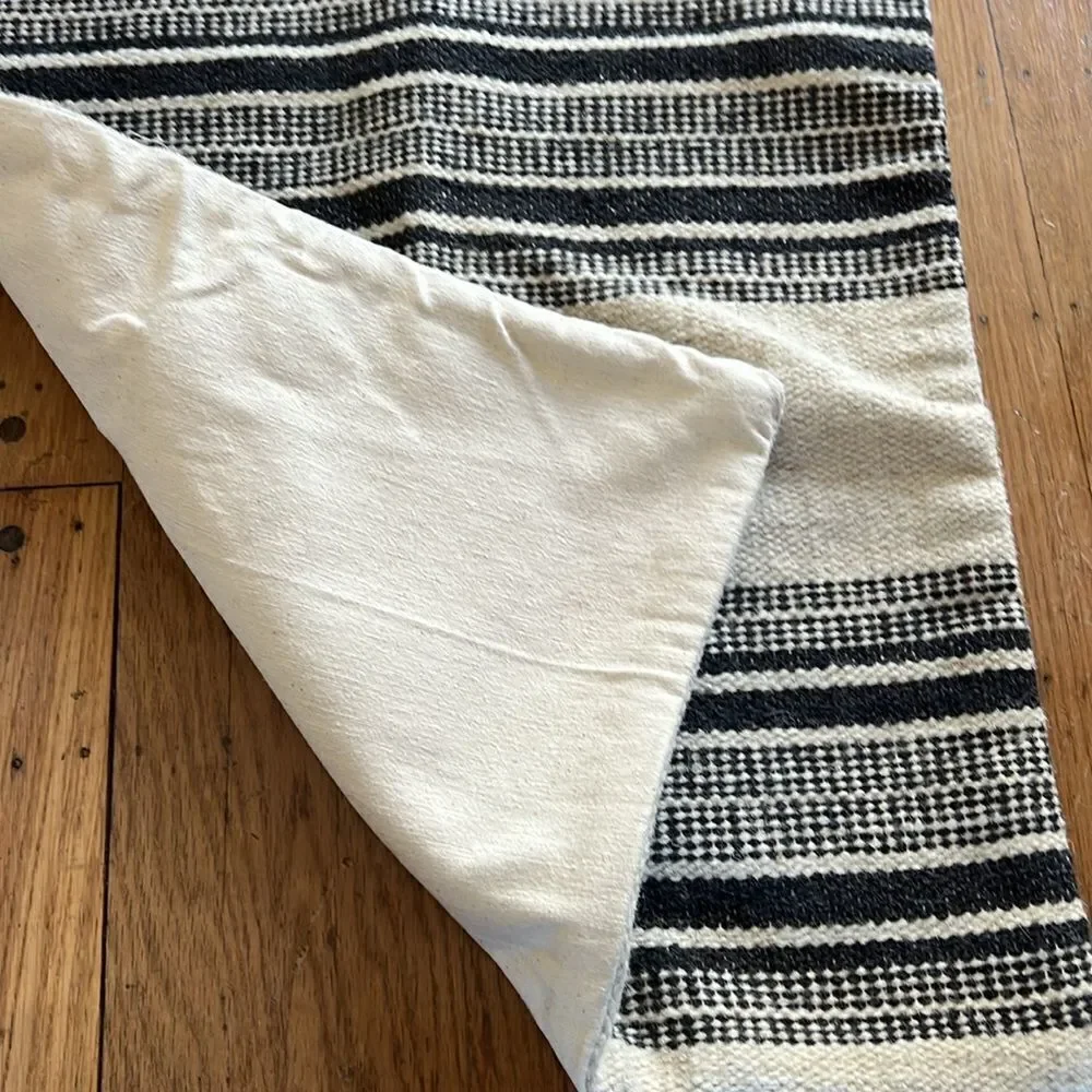 Cream / Smokey Blue Pillow Cover